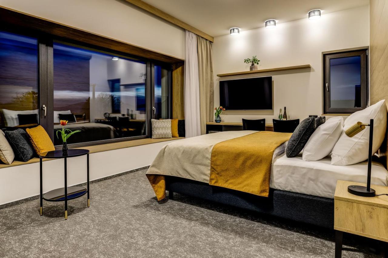 Hotel Maralak